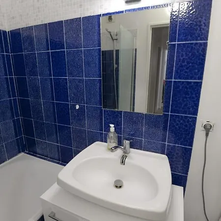 Nice Design Apt With Balcony In The Heart Of Paris Apartment Paris